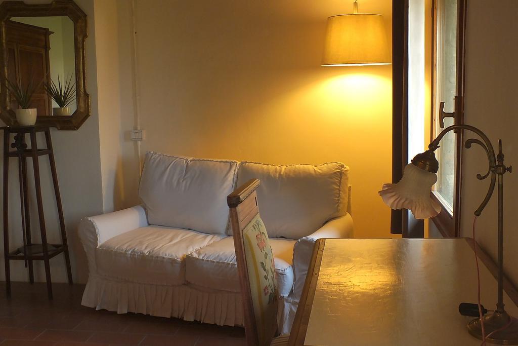 Corte Di Maggio B&B Country House Imola Phòng bức ảnh